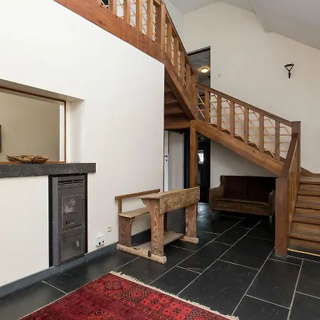 בית נופש Comfortable, Quiet Holiday Home, Small Village, Great View לה רושה - אן - ארדן